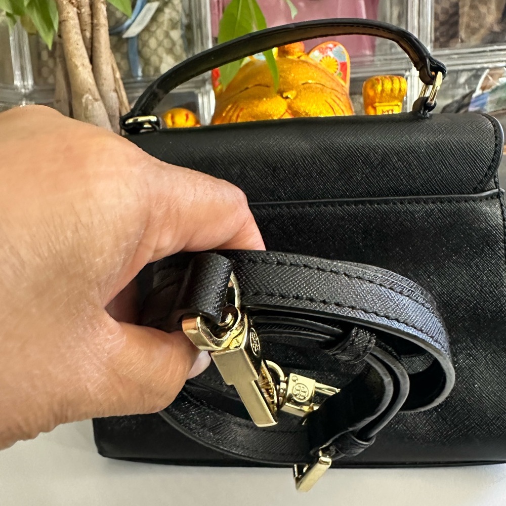 TORY BURCH ROBINSON SMALL Saffiano TOP HANDLE SATCHEL BLACK - Picture 3 of 8